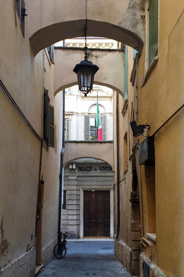 Ai Cinque Archi Leilighet Verona Eksteriør bilde